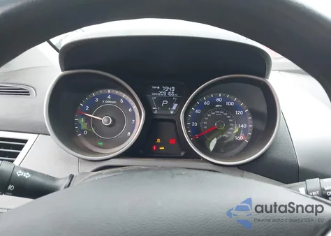 2013 Hyundai Elantra Gls z USA, uszkodzony, nr VIN KMHDH4AE4DU935933